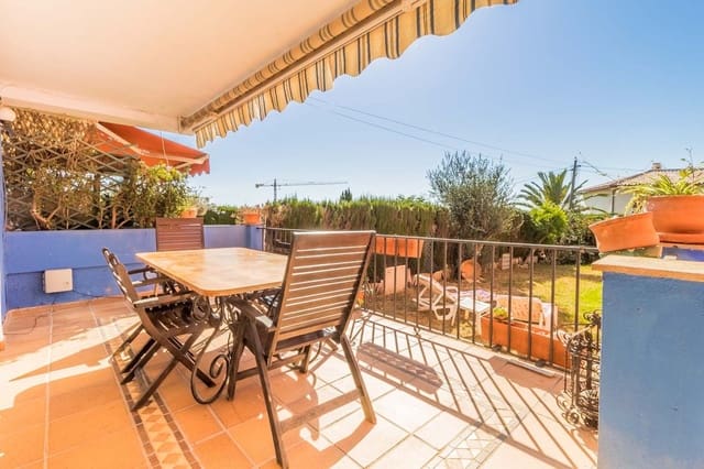 3 camera da letto Casa in vendita in Estepona con piscina - 395.000 € (Rif: 9107012)