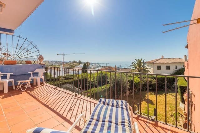 3 camera da letto Casa in vendita in Estepona con piscina - 395.000 € (Rif: 9107012)