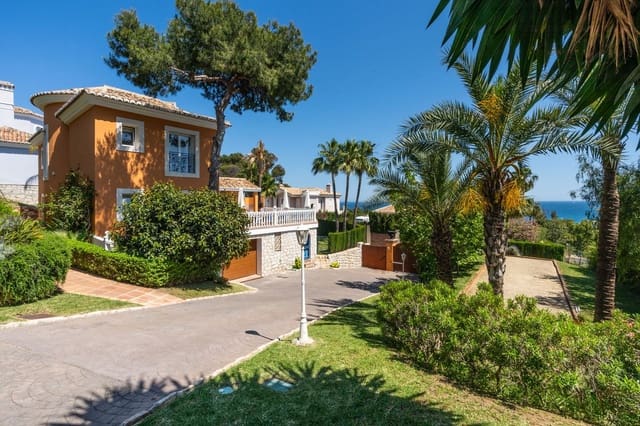 5 soveværelse Villa til salg i La Cala de Mijas, Mijas med swimmingpool garage - € 1.850.000 (Ref: 9107013)