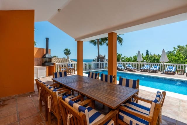 5 soveværelse Villa til salg i La Cala de Mijas, Mijas med swimmingpool garage - € 1.850.000 (Ref: 9107013)