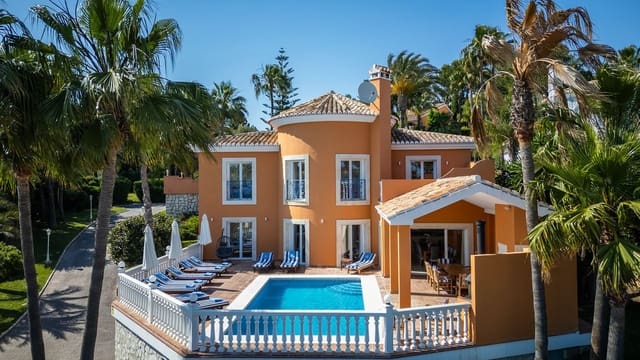 5 soveværelse Villa til salg i La Cala de Mijas, Mijas med swimmingpool garage - € 1.850.000 (Ref: 9107013)