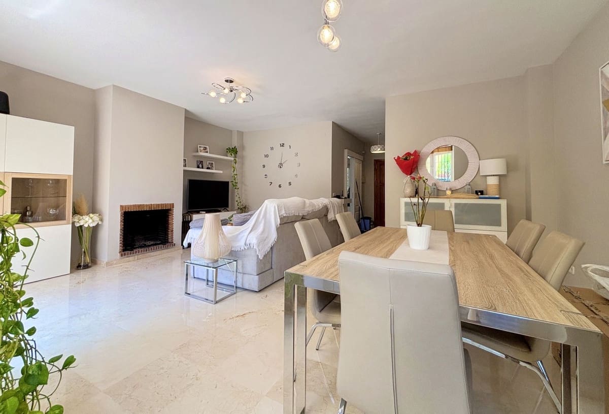 3 camera da letto Casa in vendita in Estepona con piscina garage - 540.000 € (Rif: 9108011)