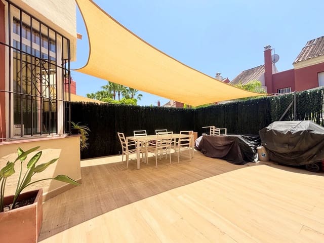 3 camera da letto Casa in vendita in Estepona con piscina garage - 540.000 € (Rif: 9108011)