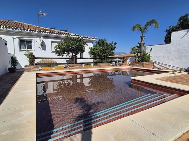 3 soverom Hus til salgs i Alhaurín Golf, Alhaurín el Grande med svømmebasseng garasje - € 495 000 (Ref: 9108089)