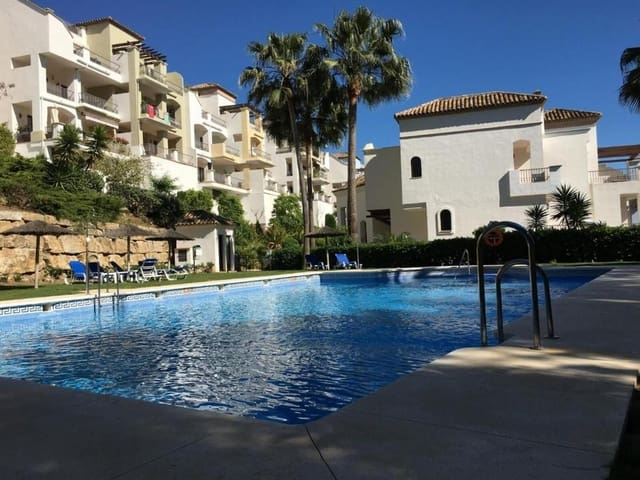 3 soveværelse Penthouse til salg i Los Arqueros, Benahavís med swimmingpool garage - € 480.000 (Ref: 9109668)