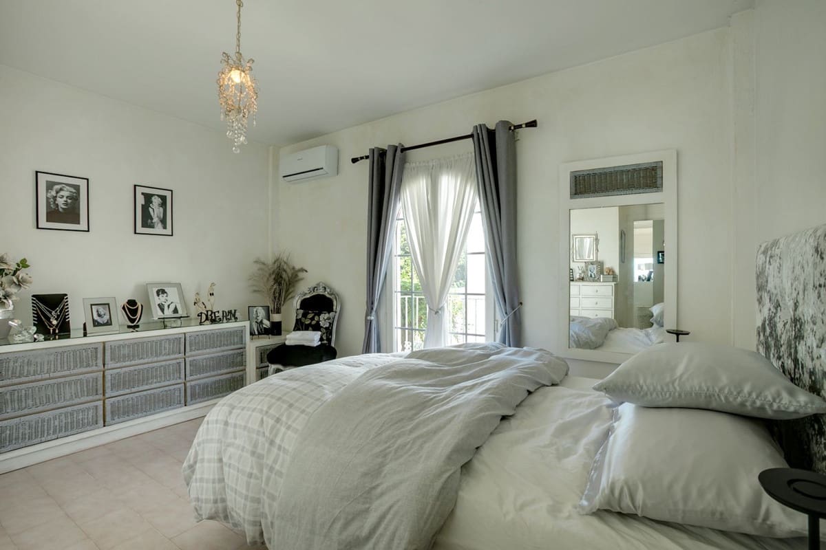 2 makuuhuone Huoneisto myytävänä paikassa Estepona - 265 000 € (Ref: 9111516)