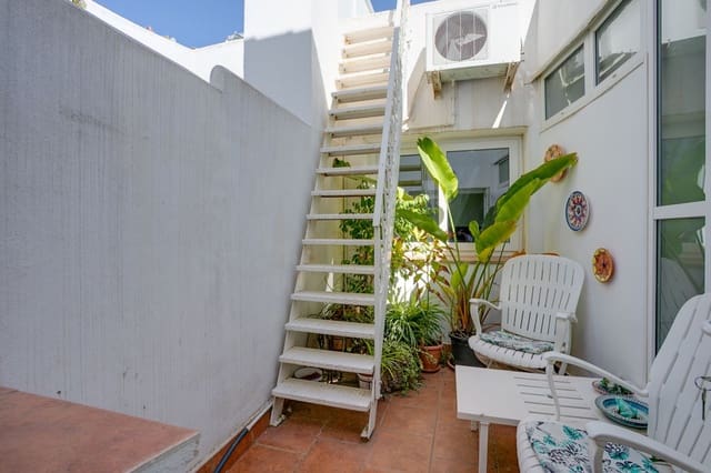 2 makuuhuone Huoneisto myytävänä paikassa Estepona - 265 000 € (Ref: 9111516)
