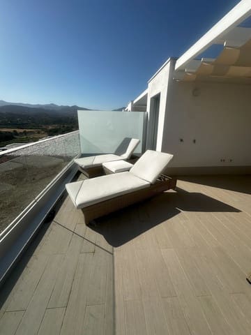 3 soveværelse Byhus til salg i Cancelada, Estepona med swimmingpool garage - € 650.000 (Ref: 9117410)