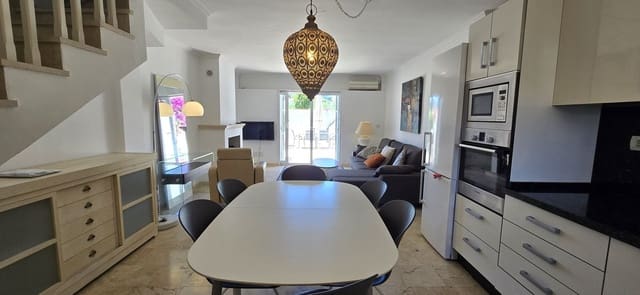 3 soverom Hus til salgs i Costalita, Estepona med svømmebasseng - € 615 000 (Ref: 9117412)