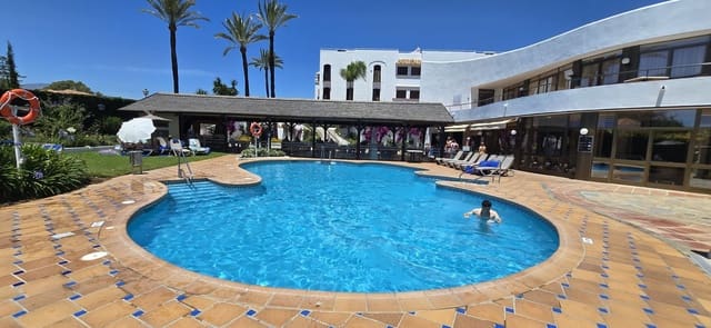3 soveværelse Byhus til salg i Costalita, Estepona med swimmingpool - € 615.000 (Ref: 9117412)