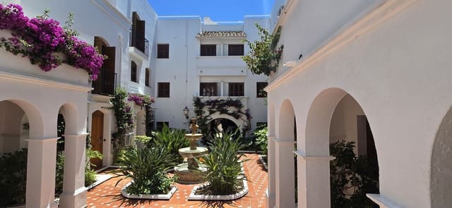 3 soverom Hus til salgs i Costalita, Estepona med svømmebasseng - € 615 000 (Ref: 9117412)