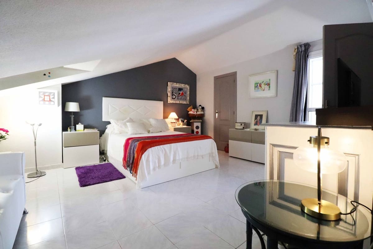 4 camera da letto Casa in vendita in Estepona con piscina garage - 530.000 € (Rif: 9117415)