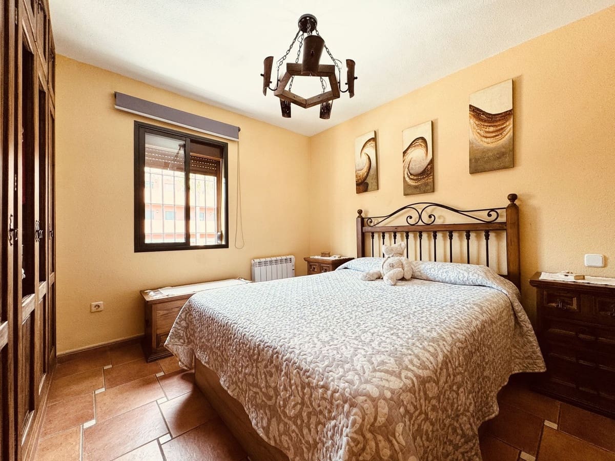 3 soveværelse Byhus til salg i Bahia de Casares med swimmingpool - € 480.000 (Ref: 9117416)