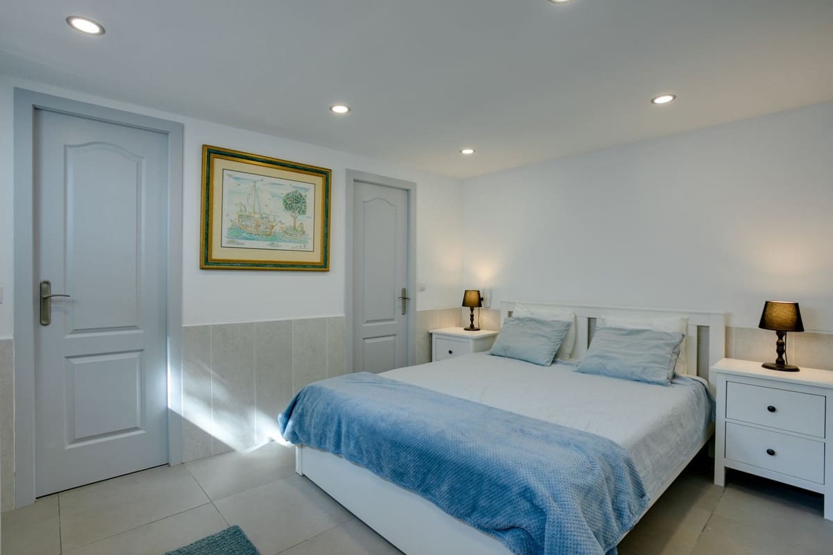 4 soveværelse Byhus til salg i Bahia Dorada med swimmingpool garage - € 600.000 (Ref: 9121475)