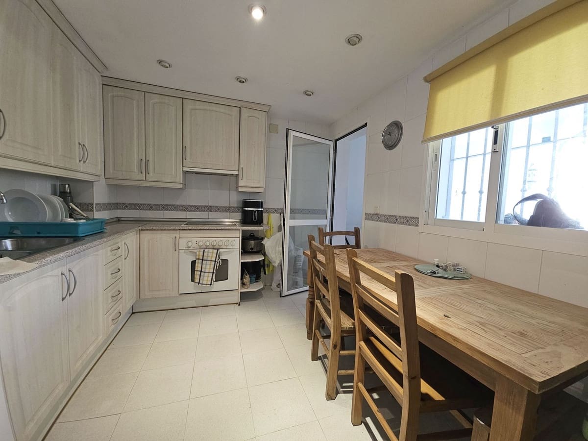 3 soverom Hus til salgs i Atalaya-Isdabe med svømmebasseng garasje - € 425 000 (Ref: 9121480)