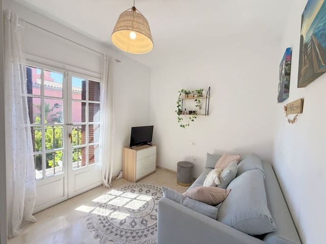 3 camera da letto Casa in vendita in Estepona con piscina garage - 595.000 € (Rif: 9125848)