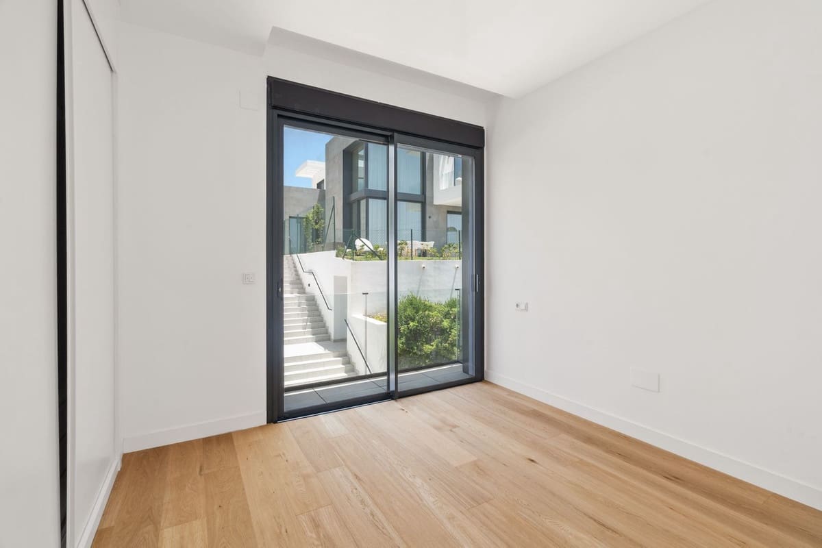 5 soveværelse Byhus til salg i Rio Real med swimmingpool garage - € 2.101.000 (Ref: 9126356)