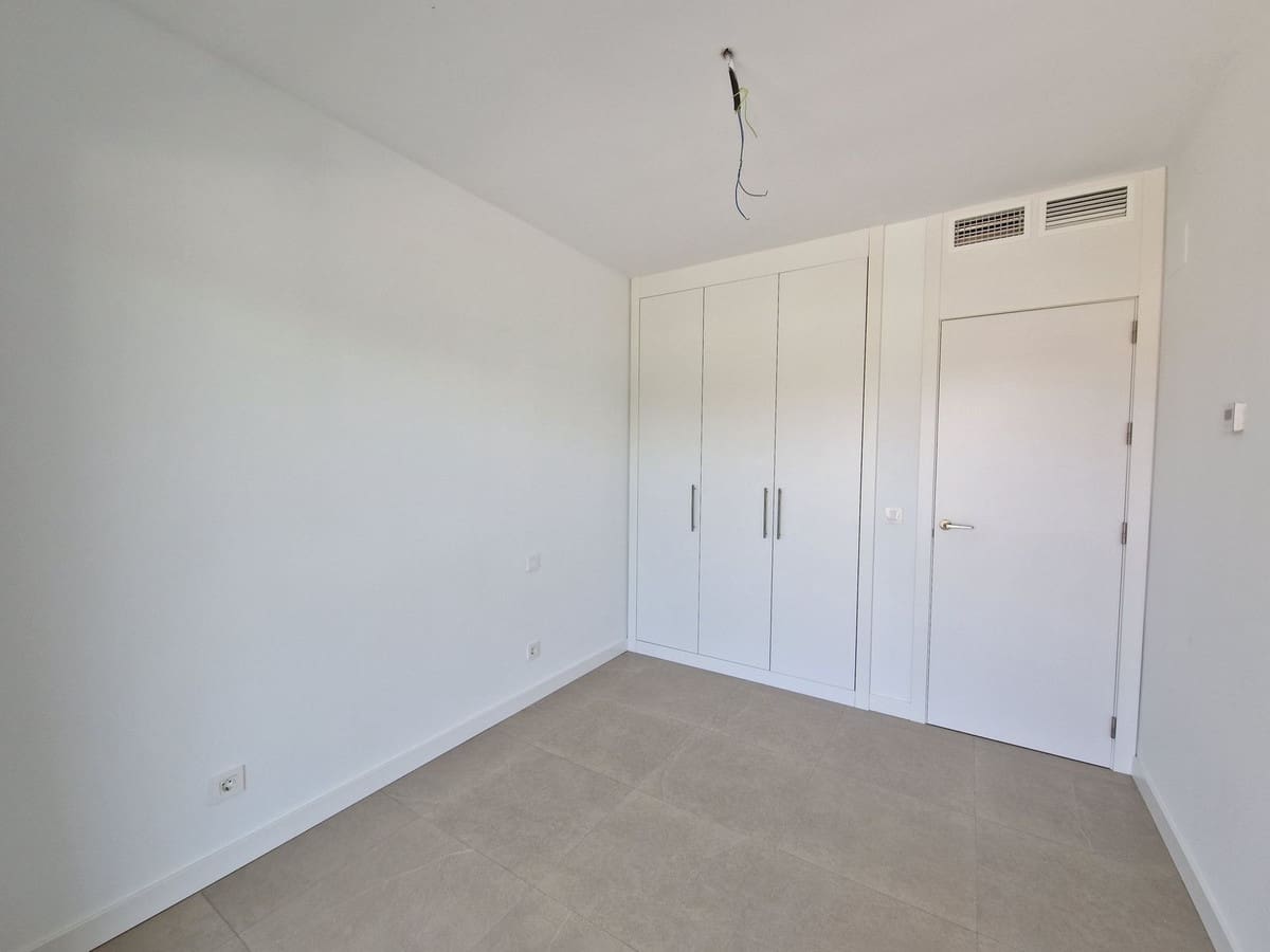 3 soverom Hus til salgs i La Atalaya med svømmebasseng garasje - € 795 000 (Ref: 9126359)