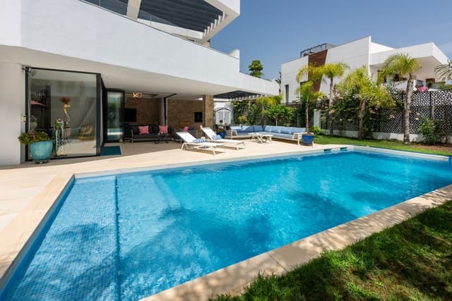 5 camera da letto Villa in vendita in Nueva Andalucia, Marbella con piscina garage - 1.994.950 € (Rif: 9127714)