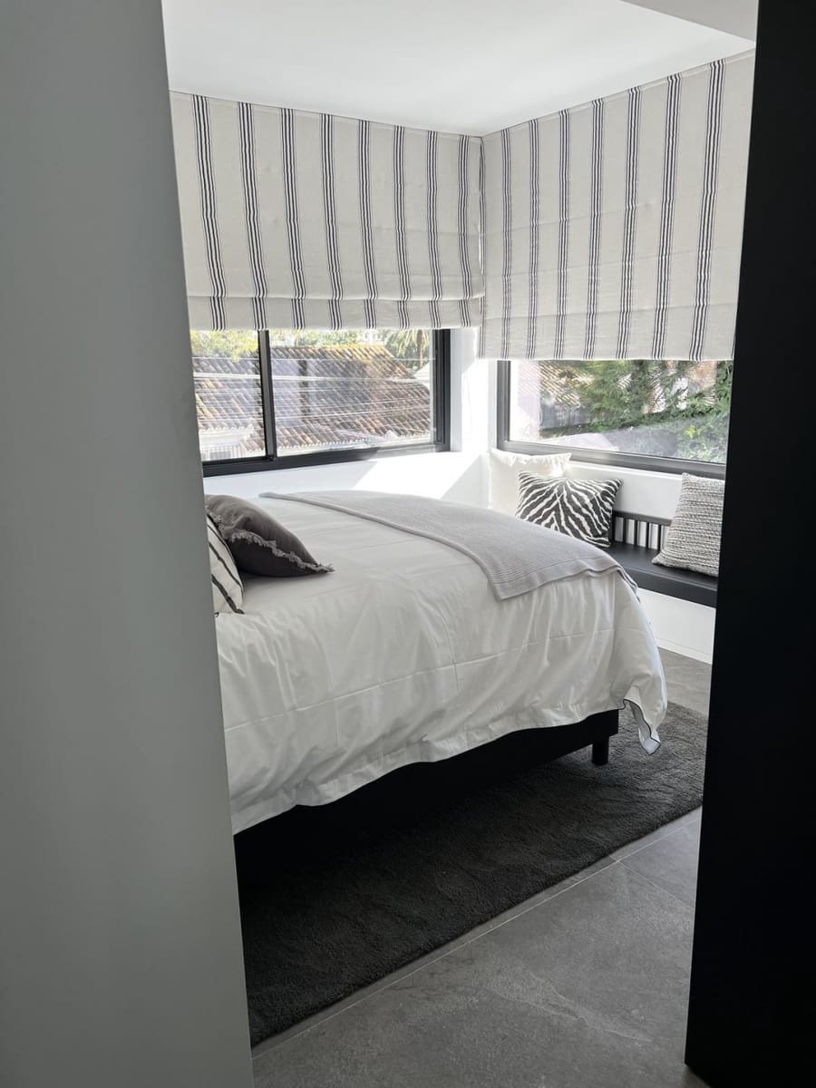 4 makuuhuone Huvila myytävänä paikassa Nueva Andalucia mukana uima-altaan 
autotalli - 1 950 000 € (Ref: 9127715)