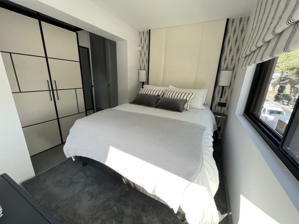 4 makuuhuone Huvila myytävänä paikassa Nueva Andalucia mukana uima-altaan 
autotalli - 1 950 000 € (Ref: 9127715)