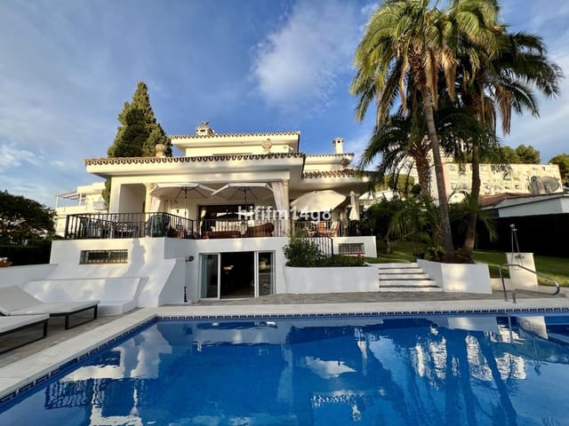 3 soverom Villa til salgs i Marbella med svømmebasseng garasje - € 1 795 000 (Ref: 9127719)