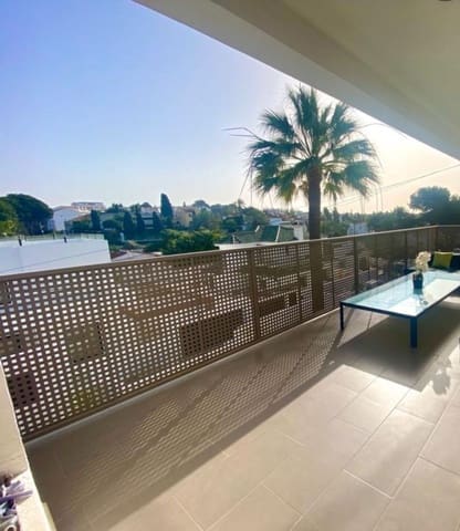 4 makuuhuone Huvila myytävänä paikassa Nueva Andalucia, Marbella mukana uima-altaan 
autotalli - 1 695 000 € (Ref: 9127720)