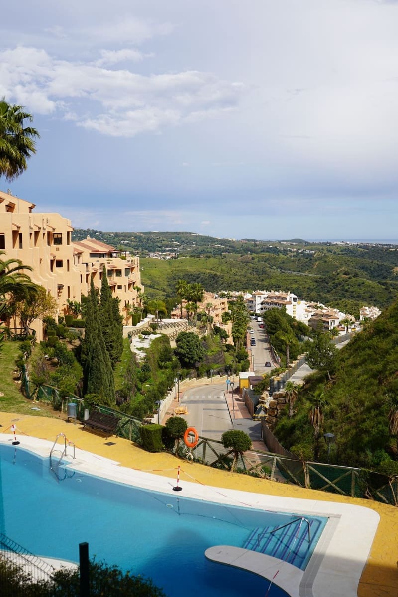 2 bedroom Apartment for sale in Mijas Costa with pool garage - € 315,000 (Ref: 9129330)