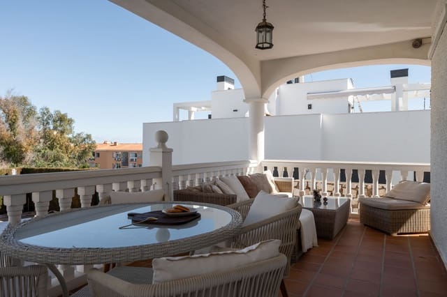 5 soveværelse Villa til salg i Fuengirola med swimmingpool - € 1.290.000 (Ref: 9129332)