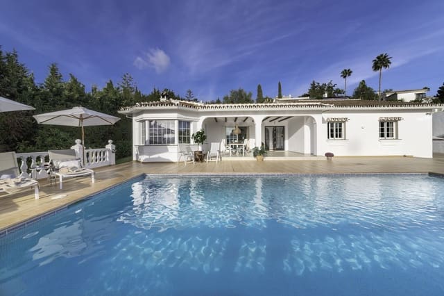 3 soverom Villa til salgs i La Sierrezuela, Mijas med svømmebasseng garasje - € 1 250 000 (Ref: 9129333)