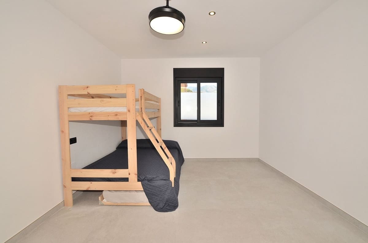 4 soveværelse Villa til salg i Fuengirola med swimmingpool garage - € 1.195.000 (Ref: 9129334)