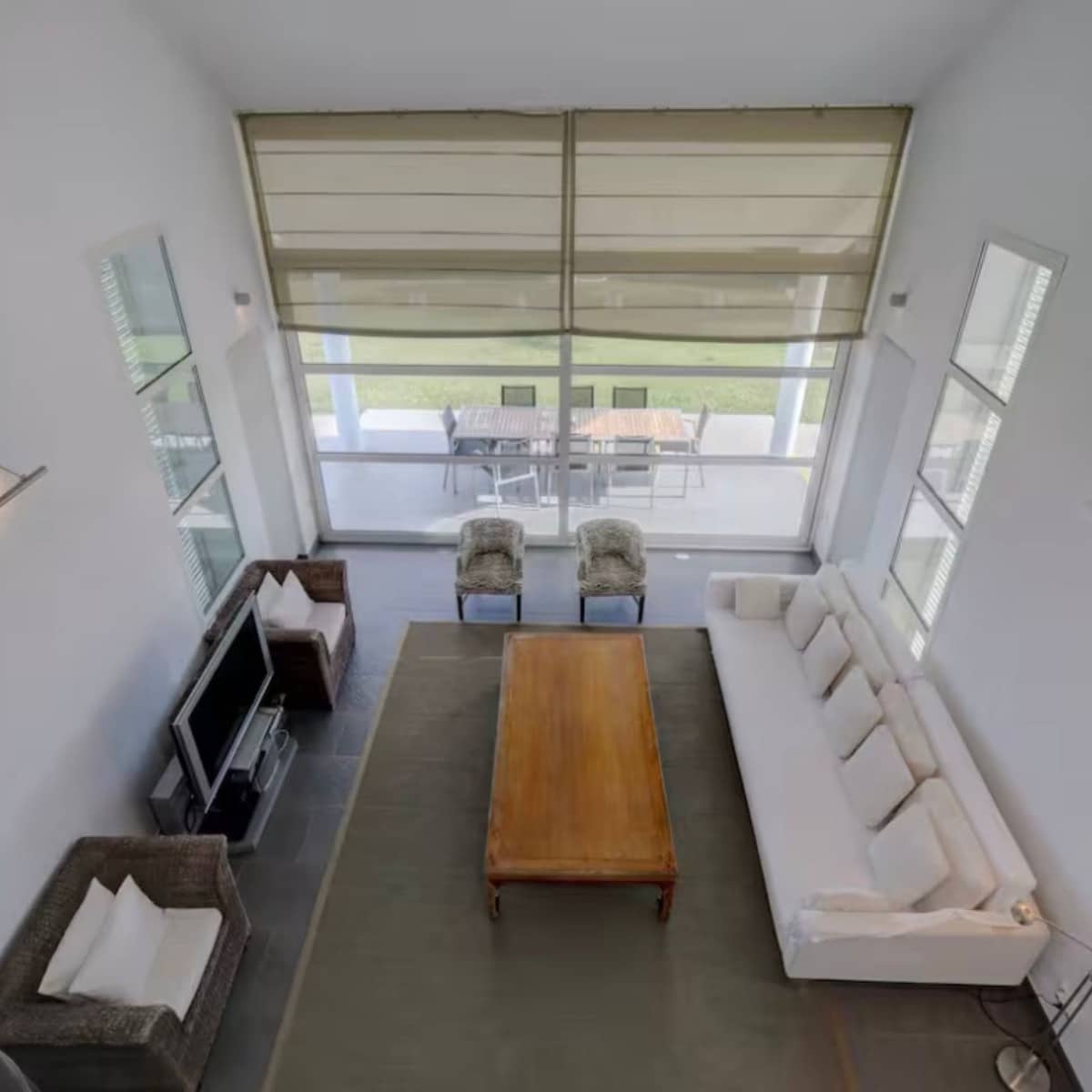 6 soverom Villa til salgs i Manilva med svømmebasseng garasje - € 2 500 000 (Ref: 9131108)