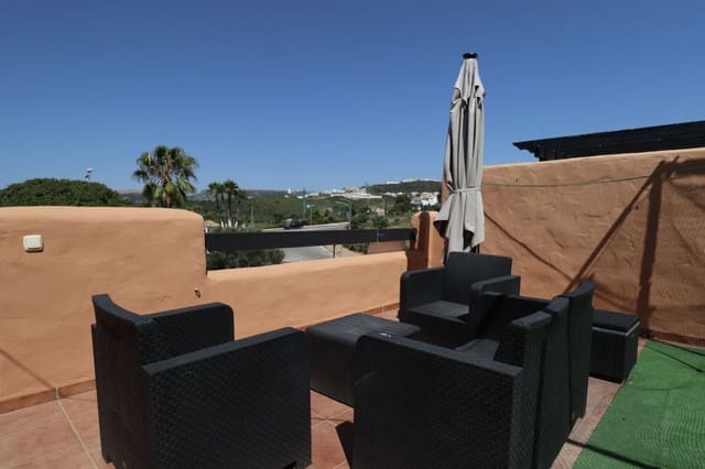 2 soveværelse Penthouse til salg i Bahia de Casares, Casares med swimmingpool garage - € 255.000 (Ref: 9137669)