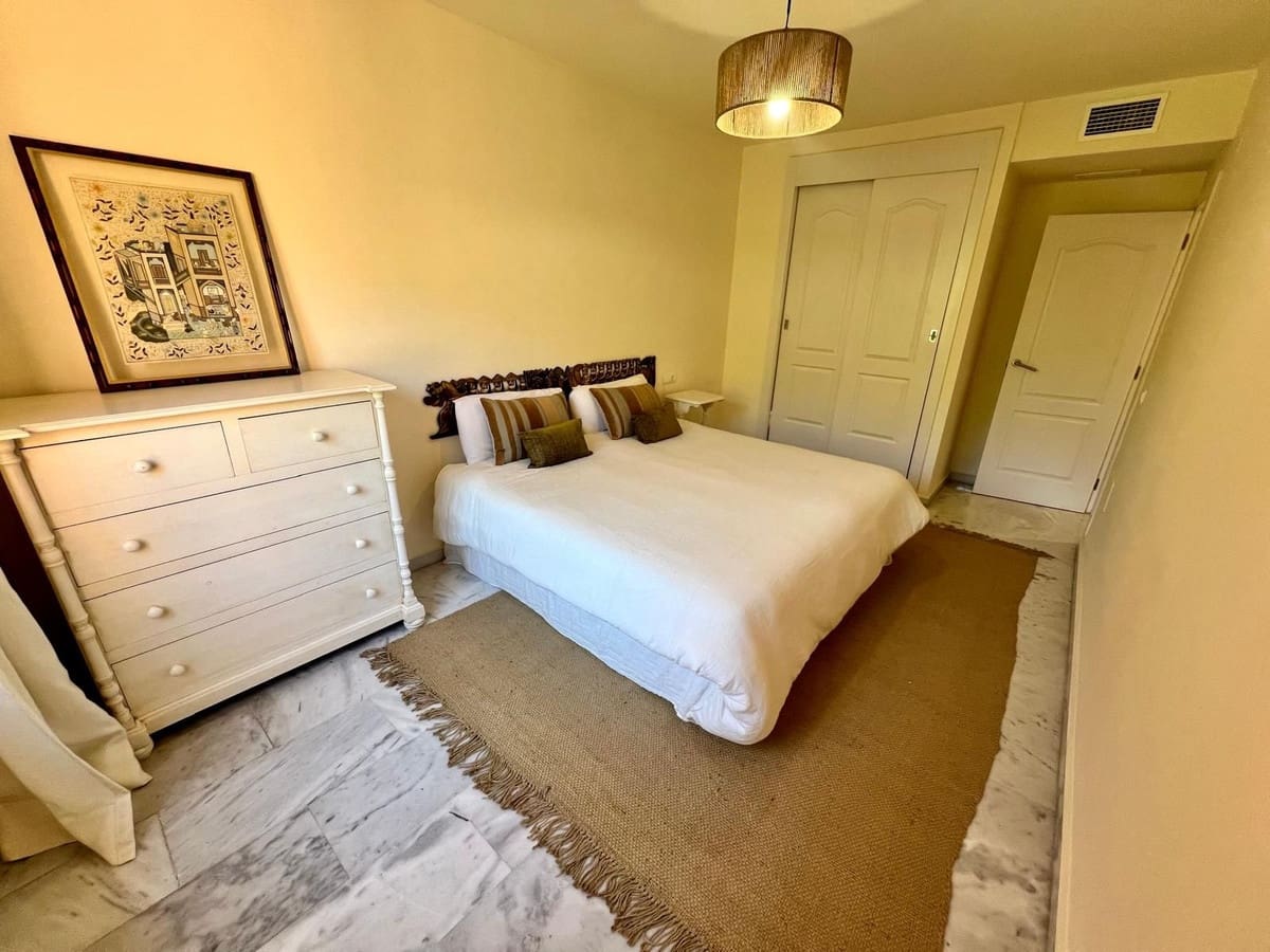 3 soveværelse Penthouse til salg i Golden Mile med swimmingpool garage - € 859.000 (Ref: 9142048)