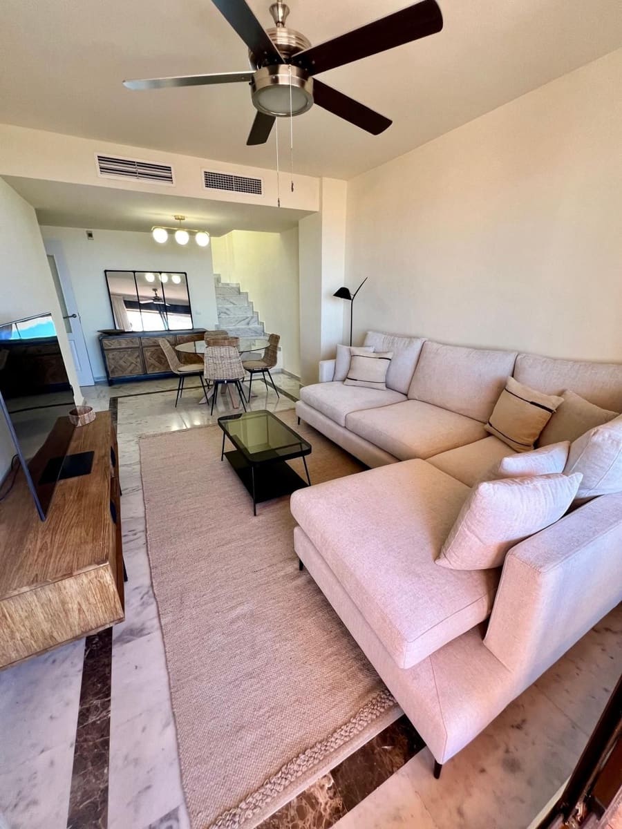 3 soveværelse Penthouse til salg i Golden Mile med swimmingpool garage - € 859.000 (Ref: 9142048)