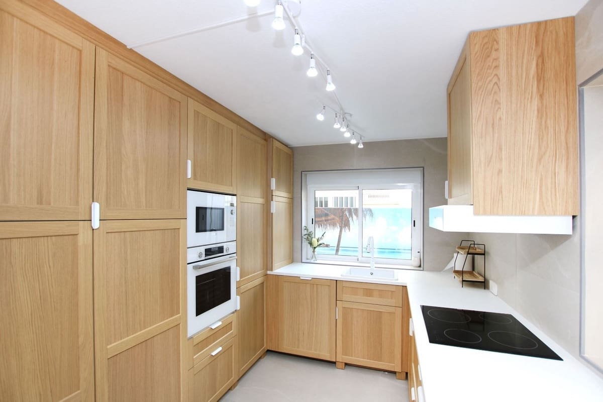 4 soverom Leilighet til salgs i Bahia Dorada med svømmebasseng garasje - € 949 000 (Ref: 9142050)