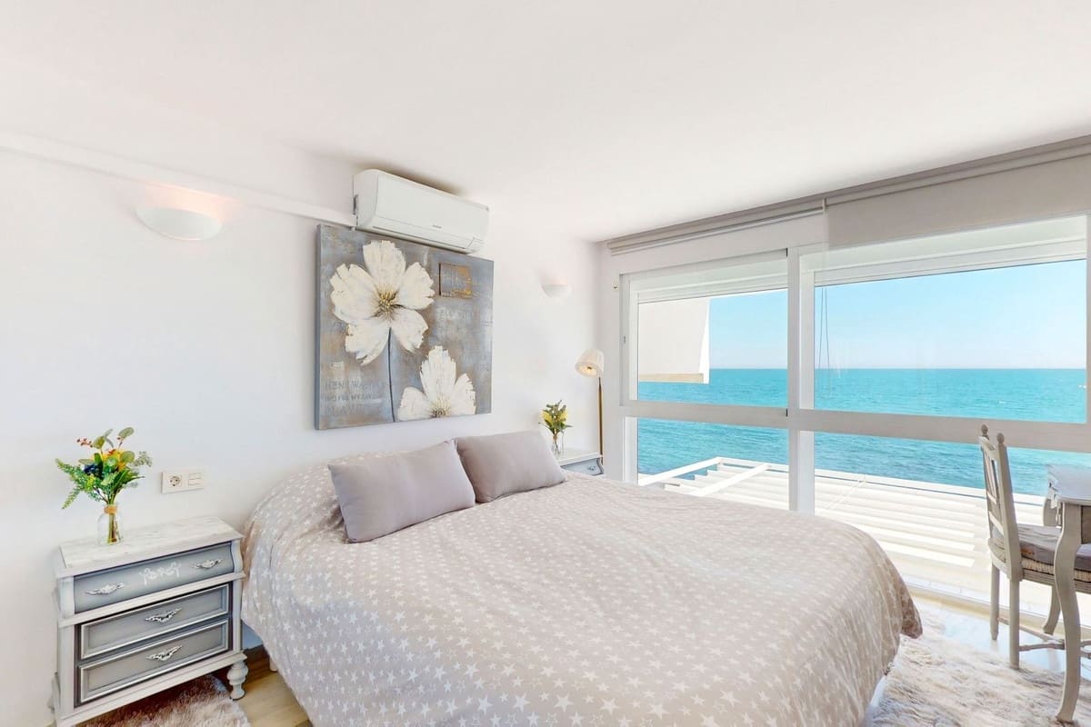 4 soverom Leilighet til salgs i Bahia Dorada med svømmebasseng garasje - € 949 000 (Ref: 9142050)