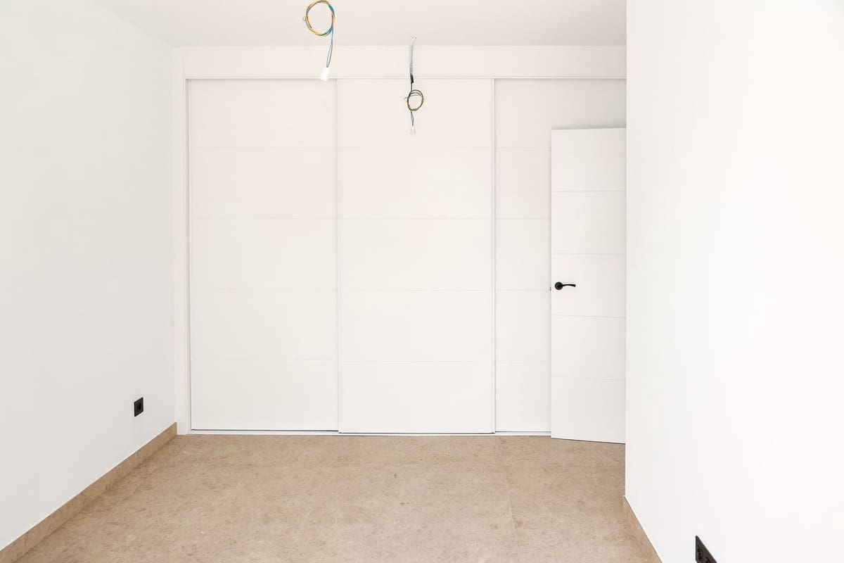 3 soveværelse Penthouse til salg i New Golden Mile med swimmingpool garage - € 689.000 (Ref: 9153449)