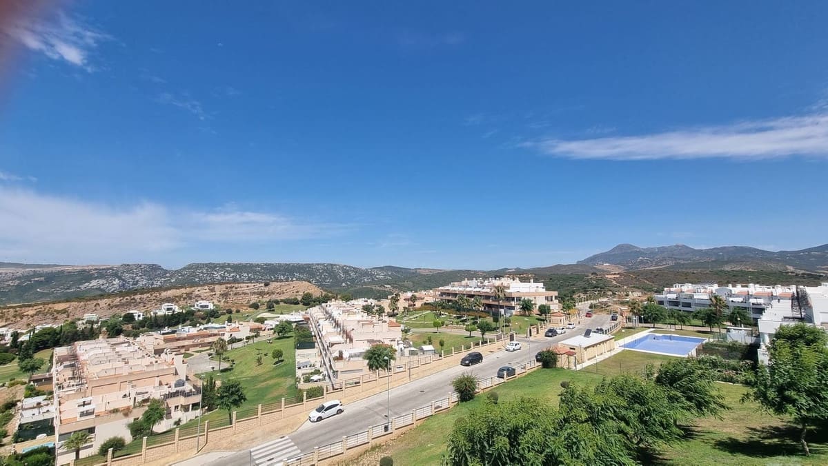 2 soverom Penthouse til salgs i Bahia de Casares med svømmebasseng garasje - € 230 000 (Ref: 9154623)