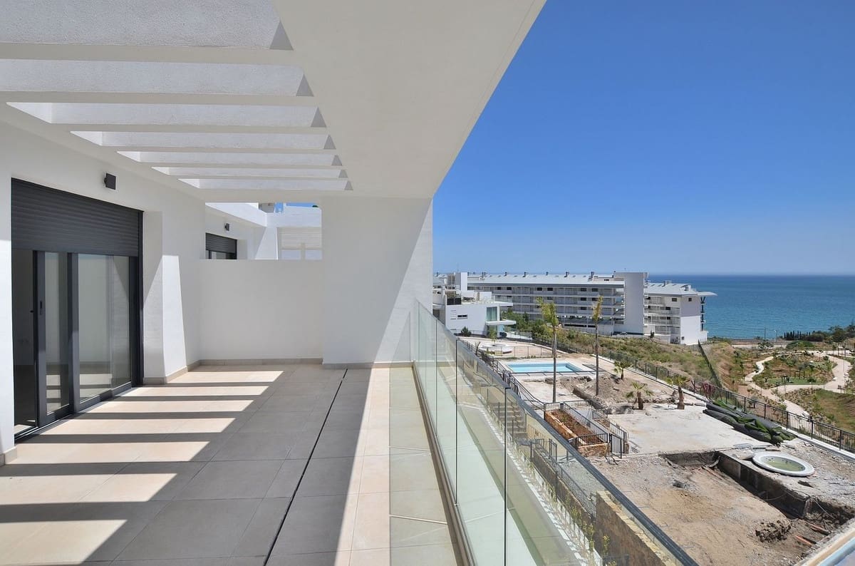 2 soverom Penthouse til salgs i Fuengirola med svømmebasseng garasje - € 679 000 (Ref: 9154659)