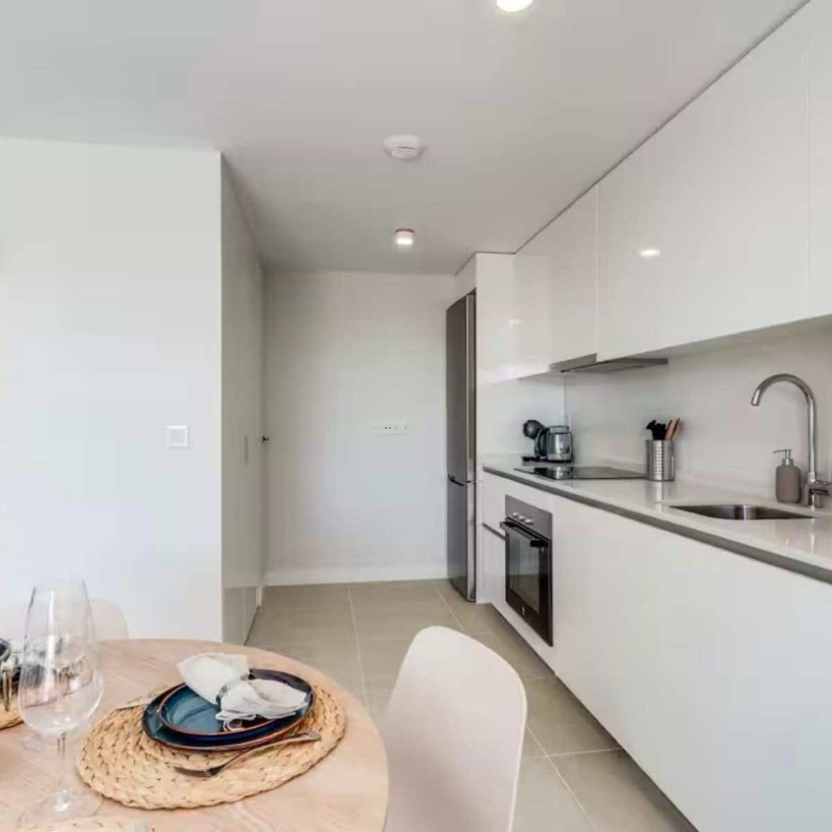 1 quarto Penthouse para venda em Estepona com piscina - 379 000 € (Ref: 9154663)