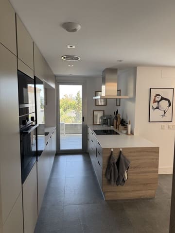 3 quarto Penthouse para venda em Nueva Andalucia, Marbella com piscina garagem - 11 395 000 € (Ref: 9156154)