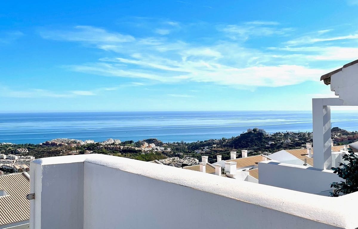 3 soveværelse Penthouse til salg i Benalmadena med swimmingpool garage - € 680.000 (Ref: 9156158)