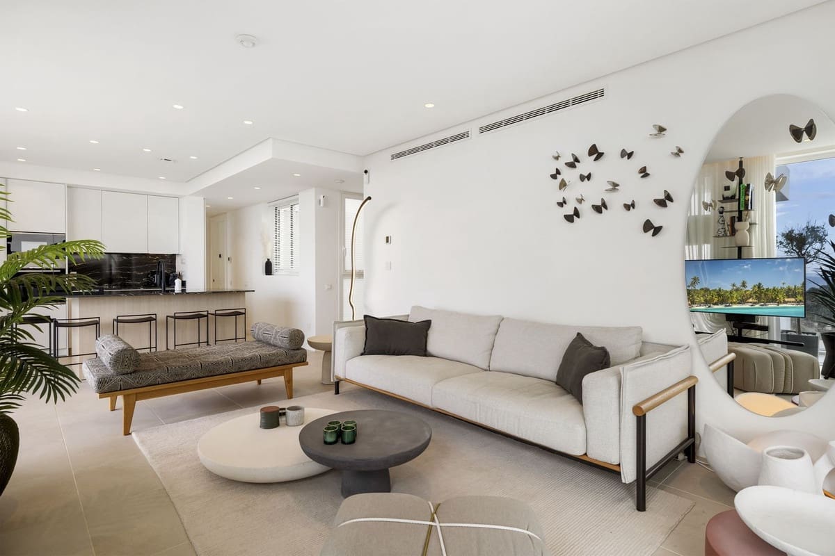 3 soveværelse Penthouse til salg i Ojen med swimmingpool garage - € 1.595.000 (Ref: 9156180)