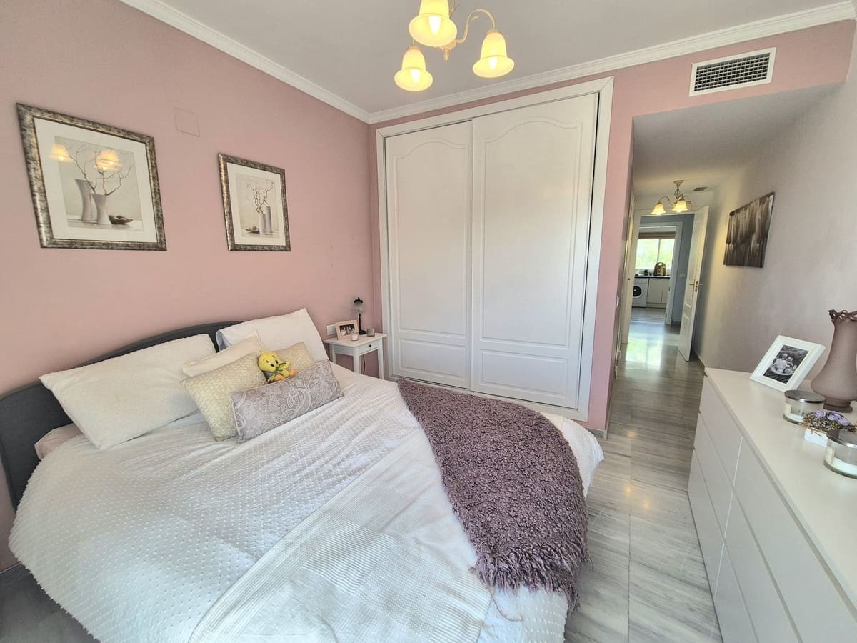 3 soverom Penthouse til salgs i Alhaurin Golf med svømmebasseng garasje - € 359 000 (Ref: 9159057)