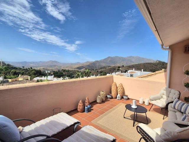 3 soverom Penthouse til salgs i Alhaurín Golf, Alhaurín el Grande med svømmebasseng garasje - € 359 000 (Ref: 9159057)