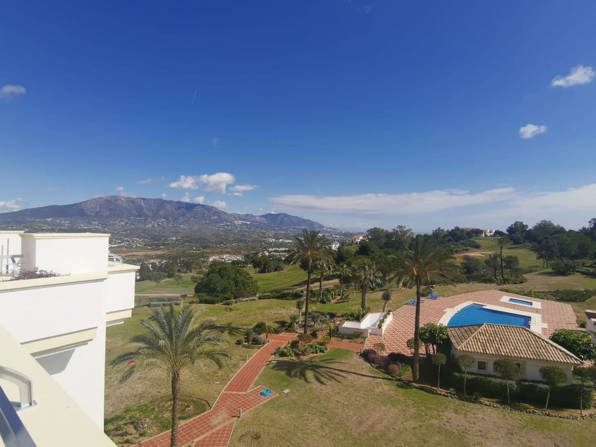 3 chambre Penthouse à vendre à La Cala de Mijas avec piscine - 525 000 € (Ref: 9161889)