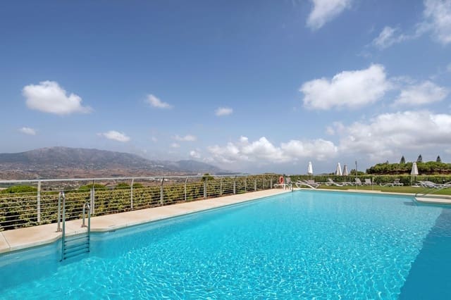 2 chambre Appartement à vendre à La Cala de Mijas, Mijas avec piscine garage - 485 000 € (Ref: 9164723)