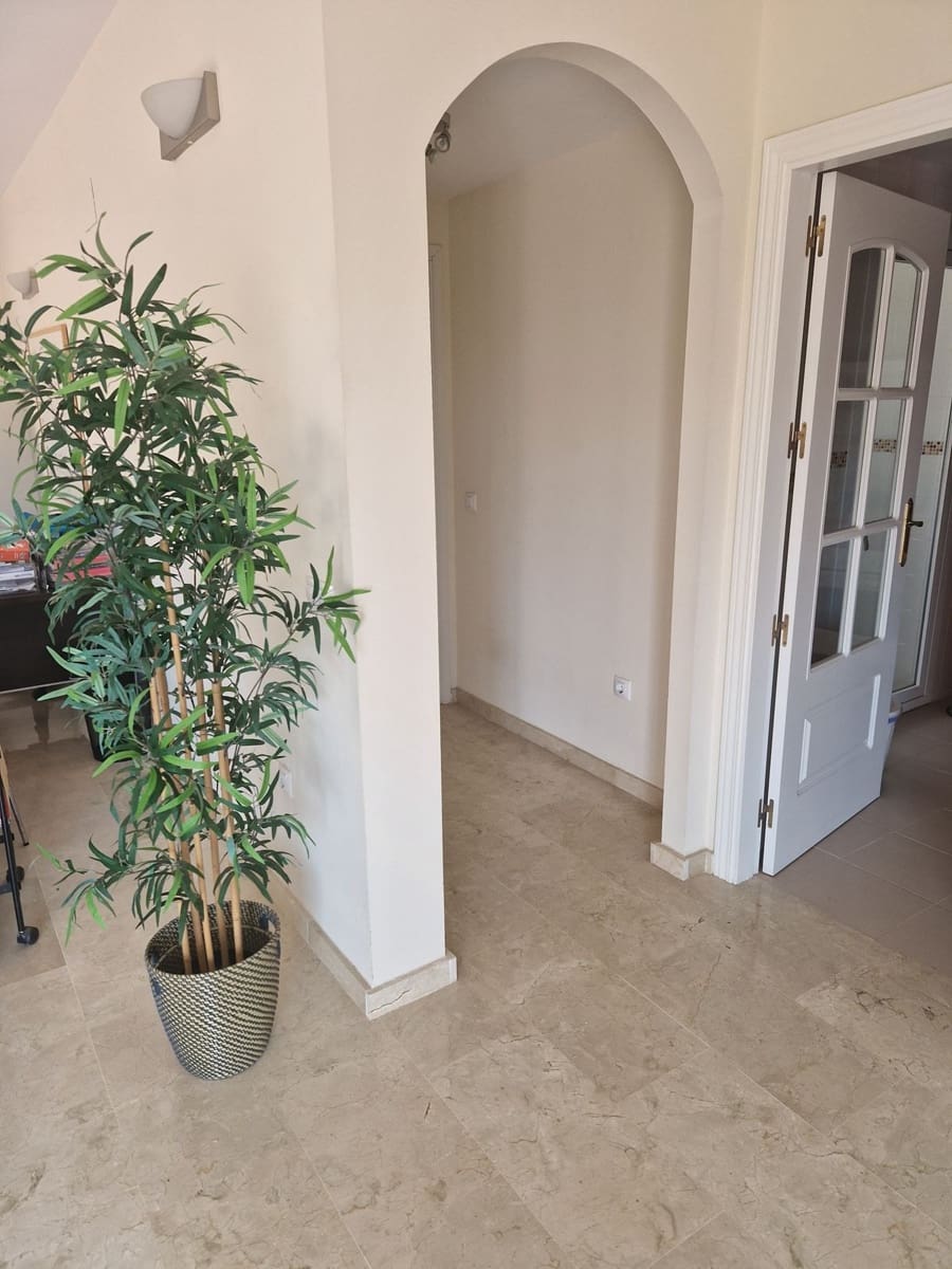 3 quarto Penthouse para venda em Mijas Costa com piscina garagem - 499 000 € (Ref: 9167147)