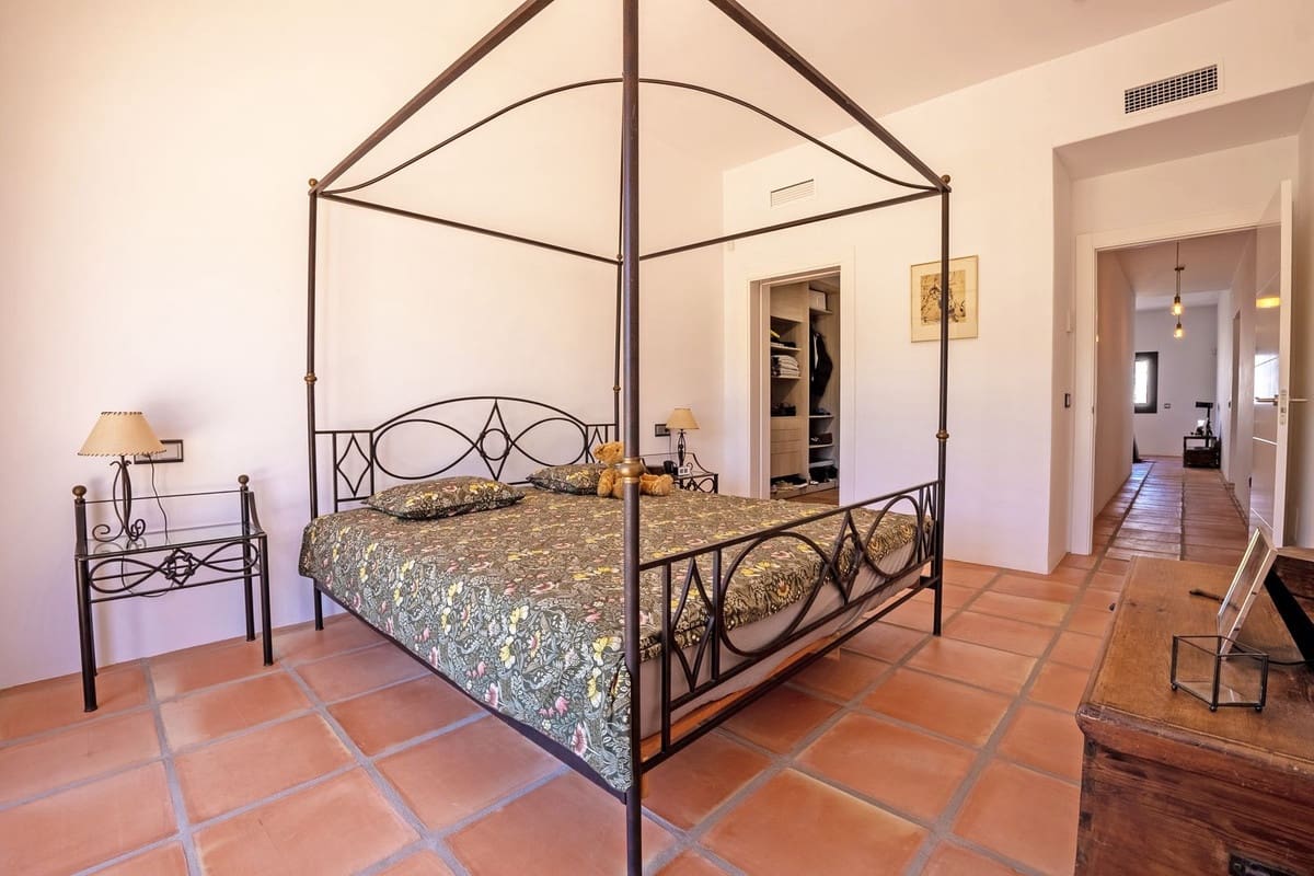 3 slaapkamer Villa te koop in La Cala de Mijas met zwembad garage - € 1.215.000 (Ref: 9167151)